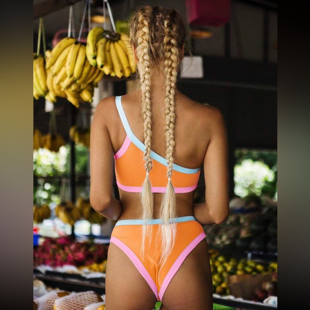 2 for $65 💖 Tie Bikini Set 👙 - Picture 4 of 4